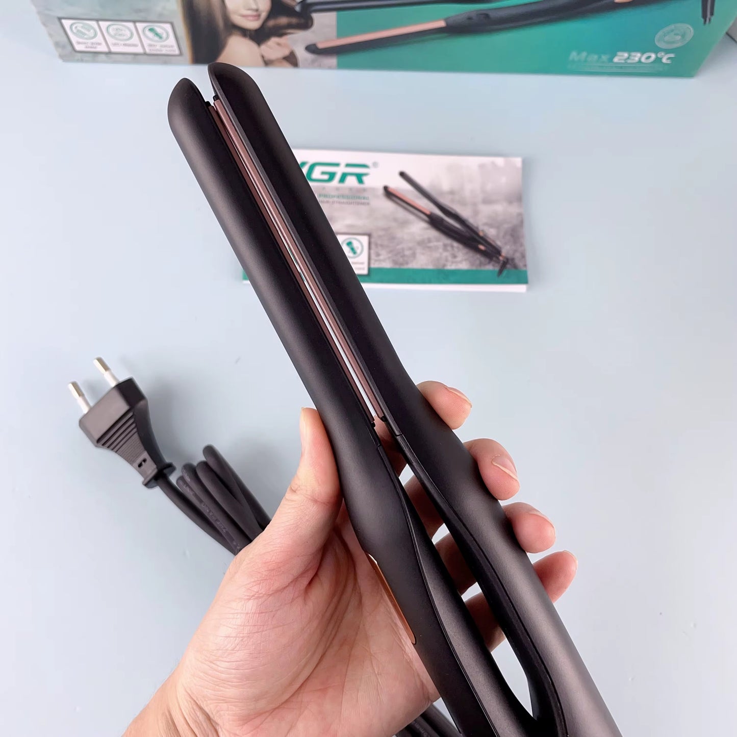 VGR V-523 Professional Hair Straightener – 9mm Plates & LED Display